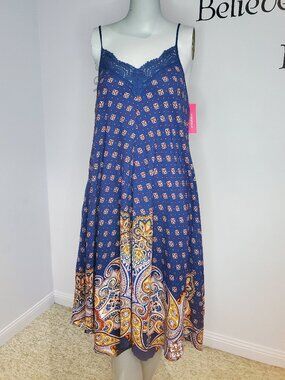 Xhilaration Paisley dress Size M